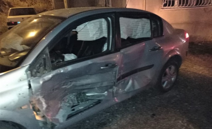 Kahramanmaraş’ta otomobil pikap çarpıştı: 1 yaralı 