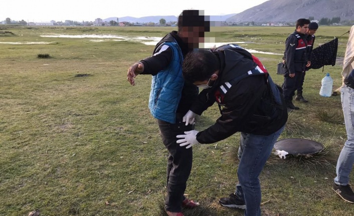 Kahramanmaraş’ta konar göçerlere uyuşturucu baskını: 11 gözaltı  