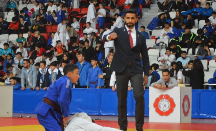 Kahramanmaraş’ta Spor Toto 2022 Yıldızlar Türkiye Judo Şampiyonası  